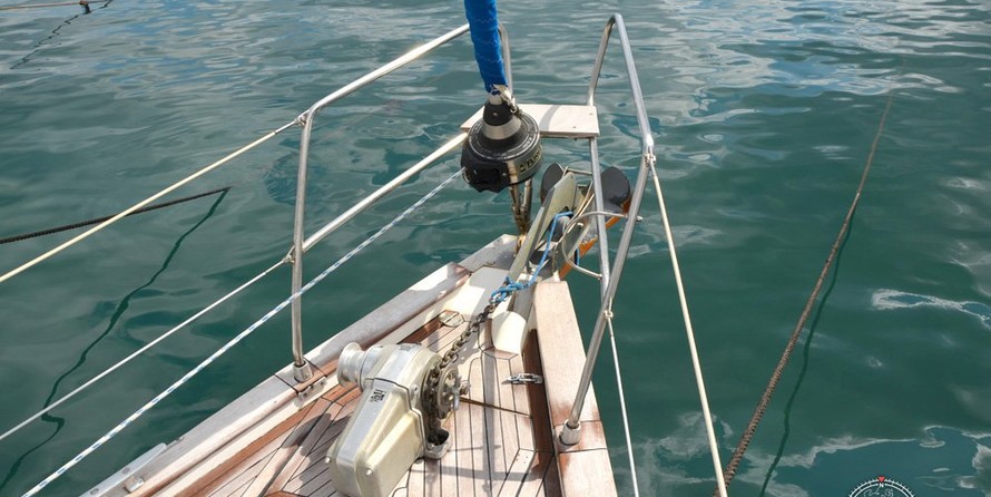 Bavaria 44