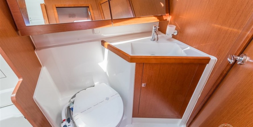 Beneteau Oceanis 41