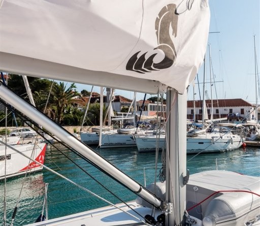 Beneteau Oceanis 48