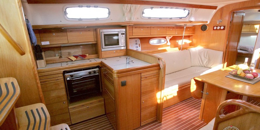 Bavaria 38 Cruiser