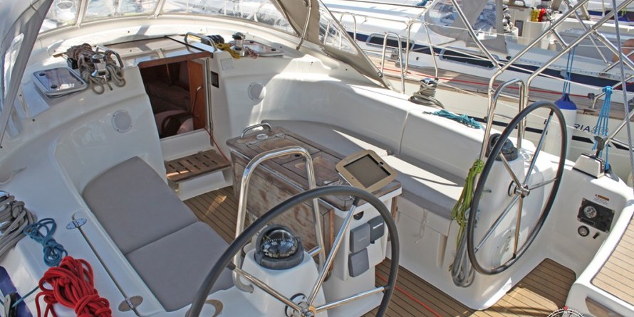Bavaria 42 Cruiser