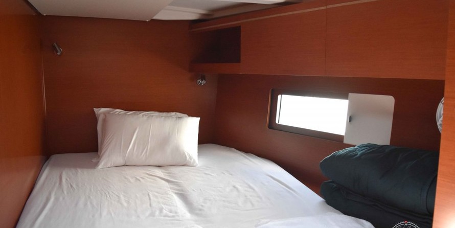 Beneteau Oceanis 51.1