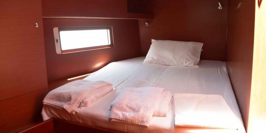 Beneteau Oceanis 51.1