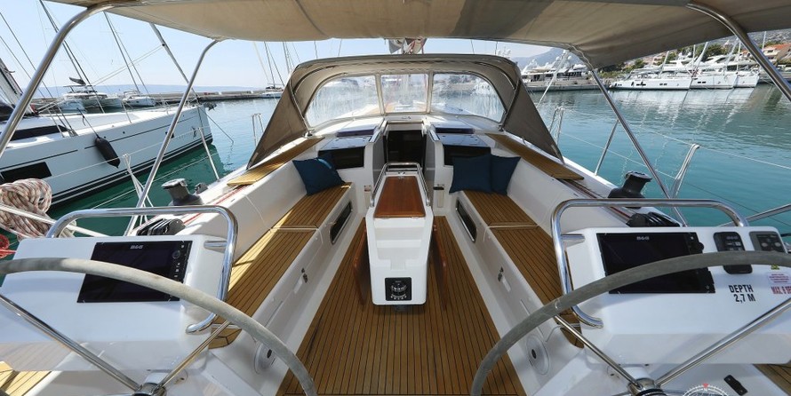 Hanse 505