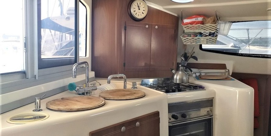 Fountaine Pajot Lavezzi 40