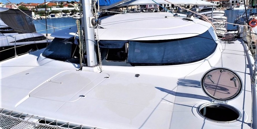 Fountaine Pajot Lavezzi 40