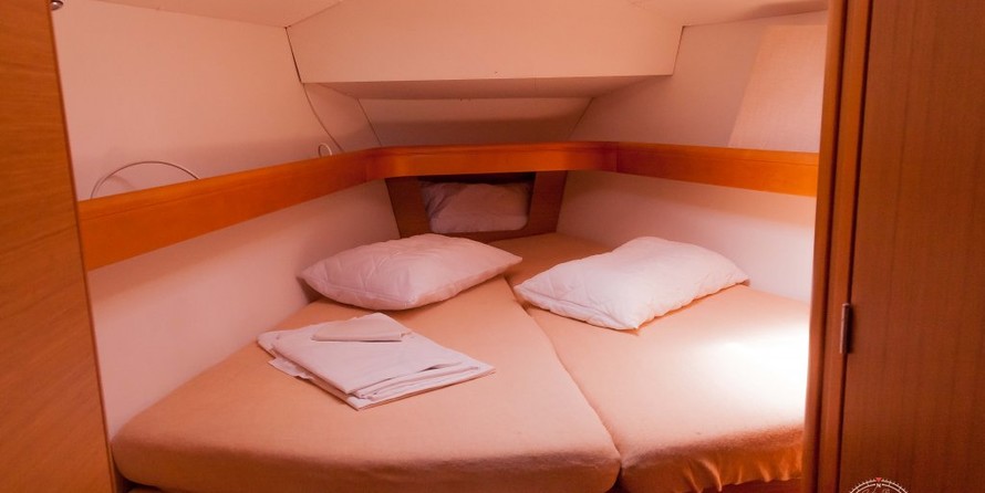 Jeanneau Sun Odyssey 42i