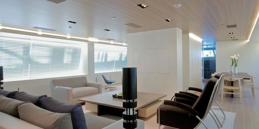 Perini Navi Baracuda