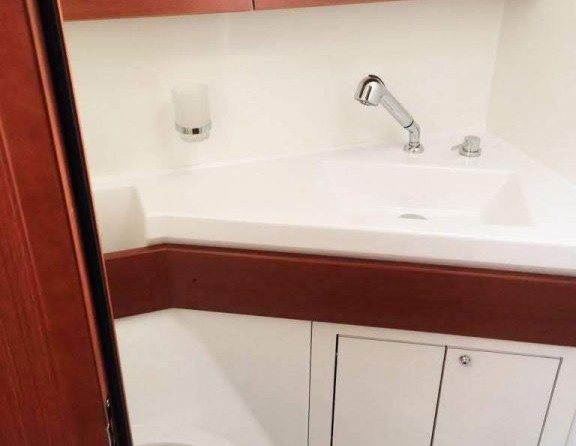 Beneteau Oceanis 46.1