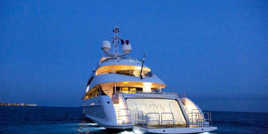 Heesen Asya
