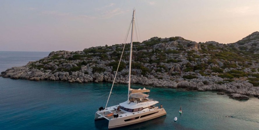 Fountaine Pajot Alegria 67