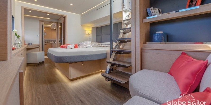 Fountaine Pajot Alegria 67