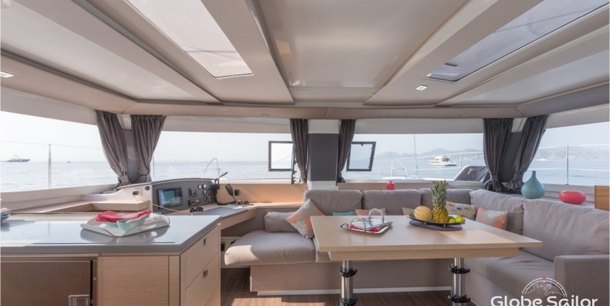 Fountaine Pajot Helia 44 Evolution