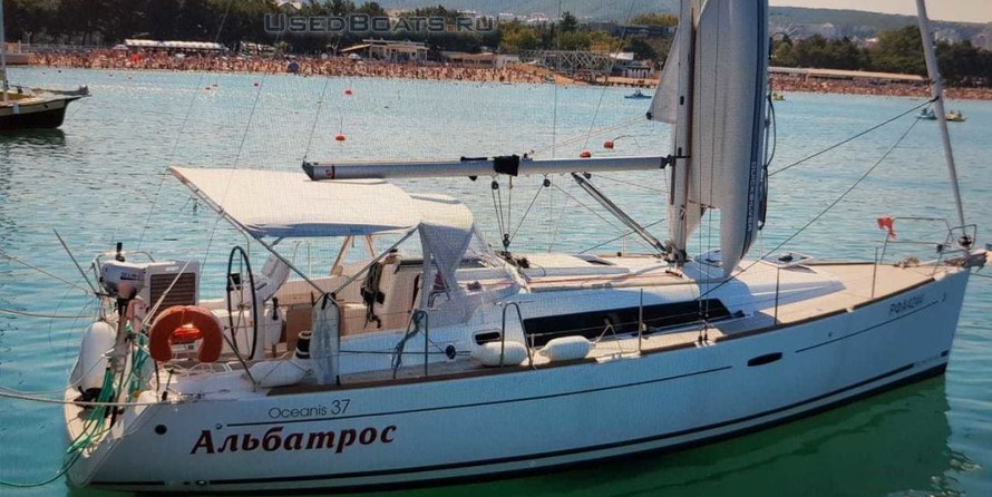 Beneteau Oceanis 37