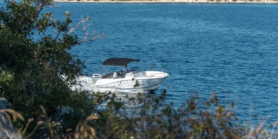 Jeanneau Cap Camarat 6.5 CC