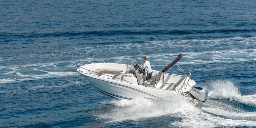 Jeanneau Cap Camarat 6.5 CC