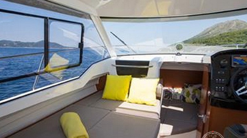 Jeanneau Merry Fisher 795