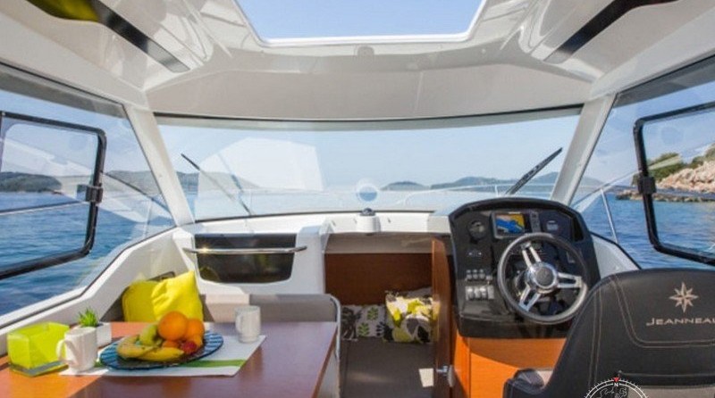 Jeanneau Merry Fisher 795