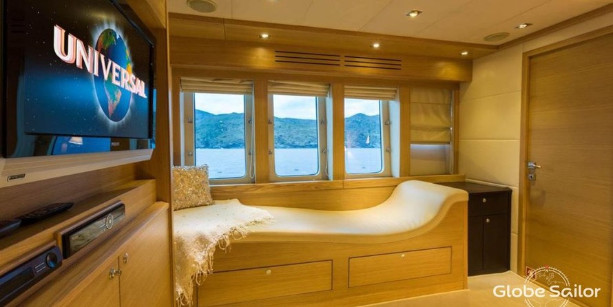 Madness (Bilgin 110 Sky)