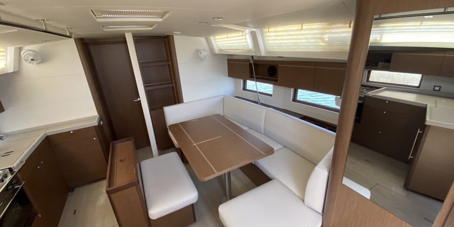 Beneteau Oceanis 46.1