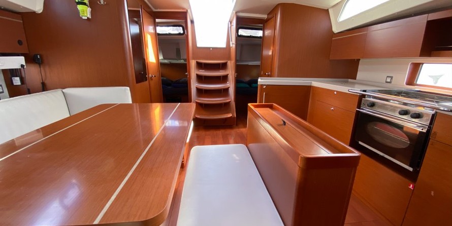 Beneteau Oceanis 46.1