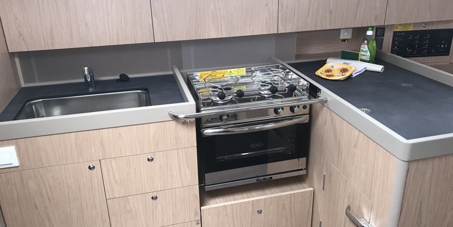 Beneteau Oceanis 41.1