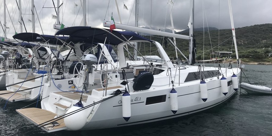 Beneteau Oceanis 41.1