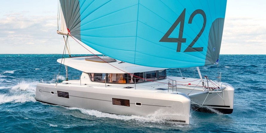 Lagoon 42