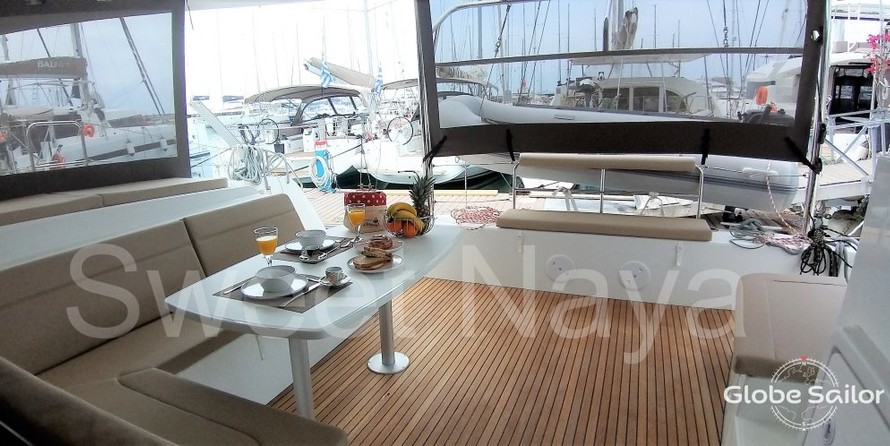 Lagoon 42