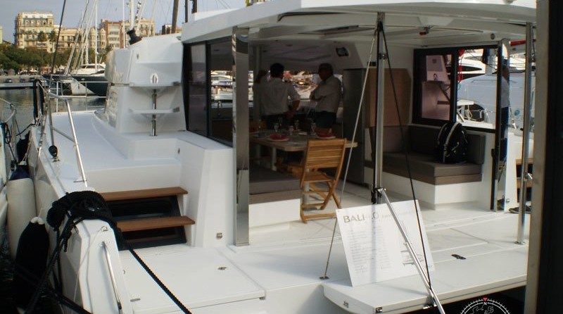 Bali catamarans 4.0 lounge