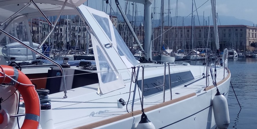 Beneteau Oceanis 45