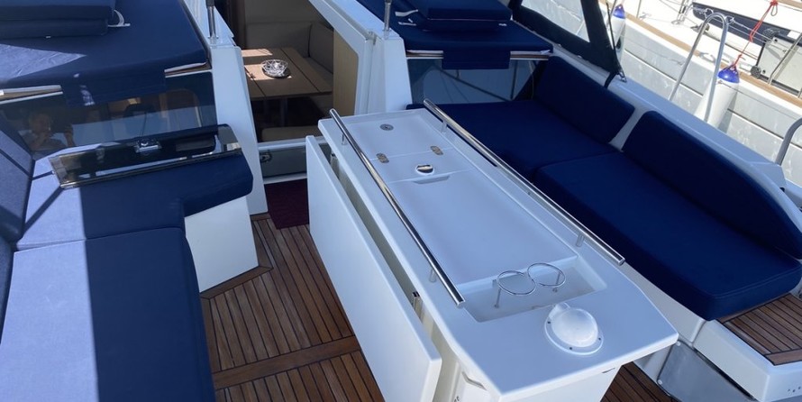 Beneteau Oceanis 46.1