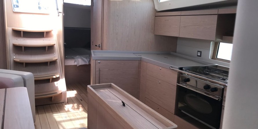 Beneteau Oceanis 46.1