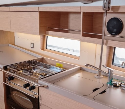 Beneteau Oceanis 46.1