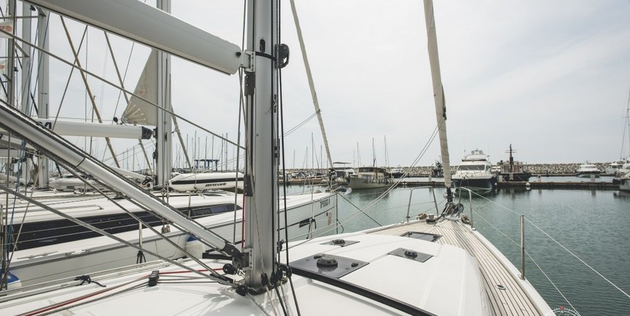 Beneteau Oceanis 41.1