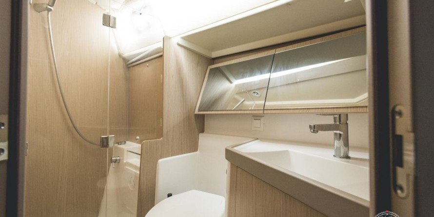 Beneteau Oceanis 41.1