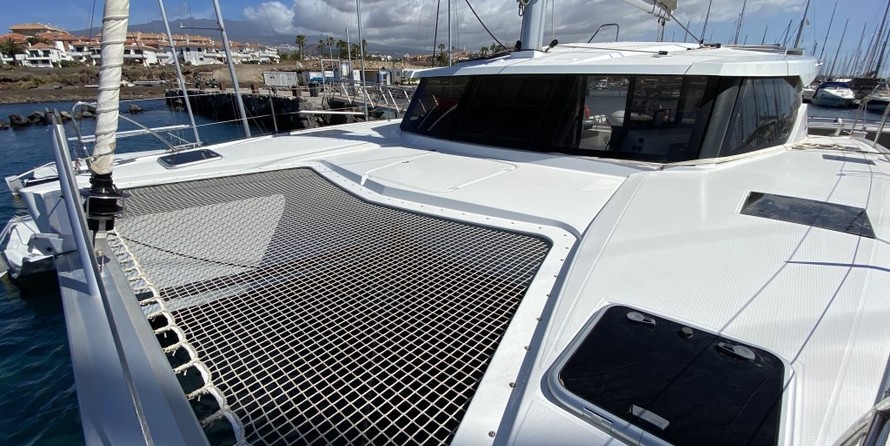 Fountaine Pajot Lucia 40
