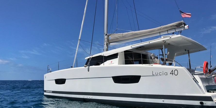 Fountaine Pajot Lucia 40