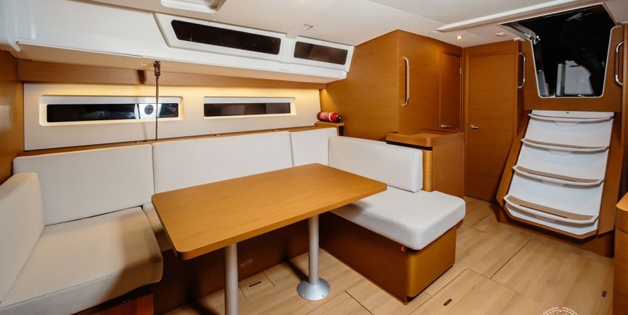 Jeanneau Sun Odyssey 490