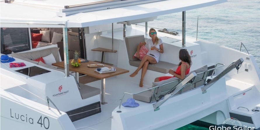 Fountaine Pajot Lucia 40