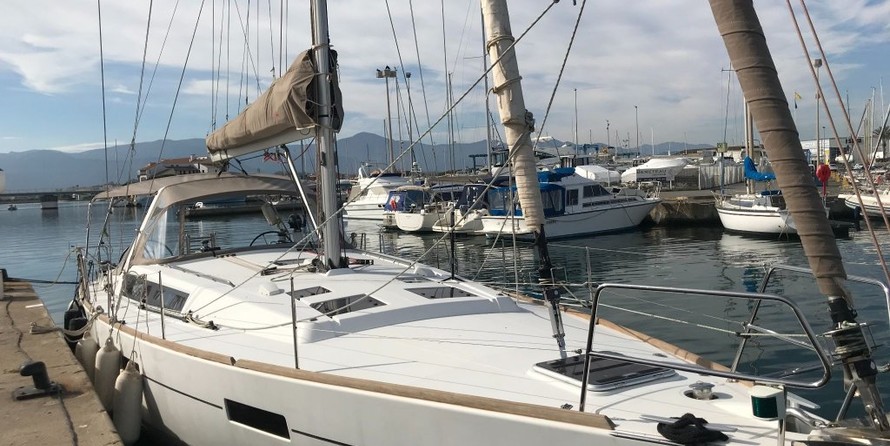 Beneteau Oceanis 45