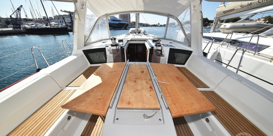 Beneteau Oceanis 45