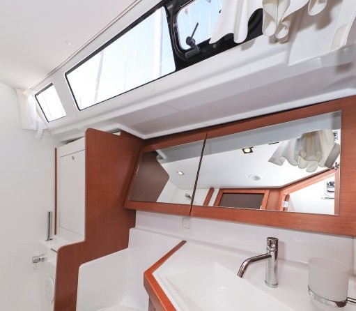 Beneteau Oceanis 45