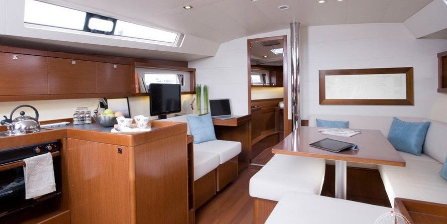 Beneteau Oceanis 45