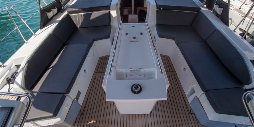 Beneteau Oceanis 46.1