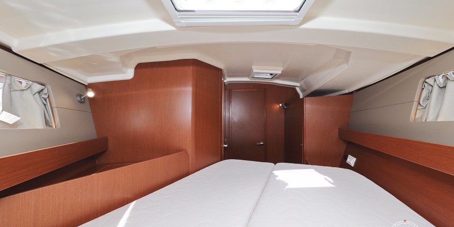 Beneteau Oceanis 41.1