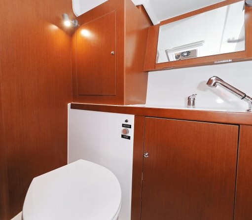 Beneteau Oceanis 41.1