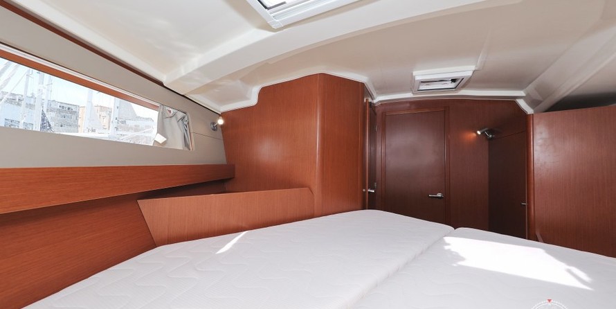 Beneteau Oceanis 41.1