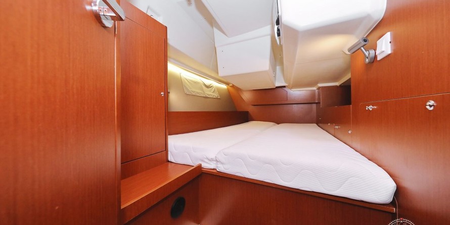 Beneteau Oceanis 41.1