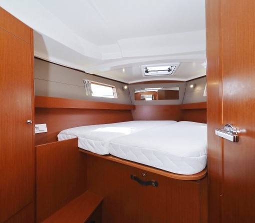 Beneteau Oceanis 41.1